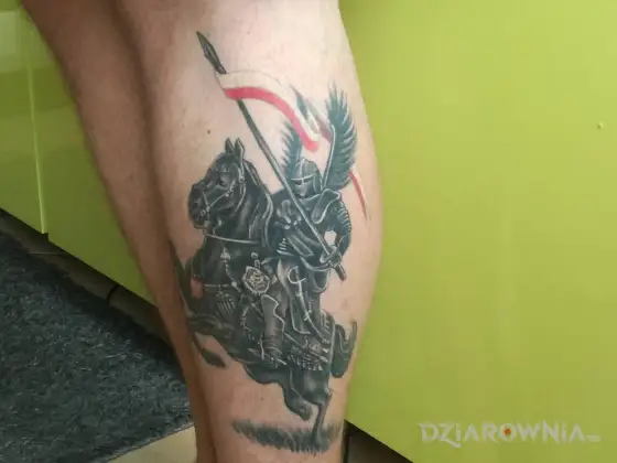 Tatuaż husaria - znaczenie, style i najlepsze wzory